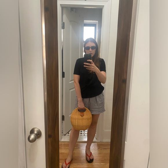 J. McLaughlin Round Wicker Handbag - Picture 6 of 6